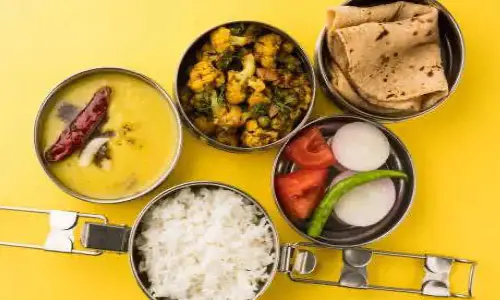 Healthy Lunch Tiffin